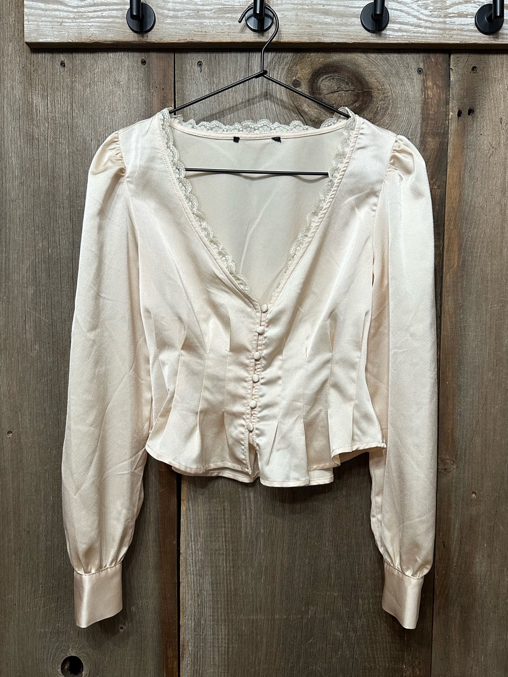 Forever21 Shirred Lace Trim Top in Champagne Size Small Juniors